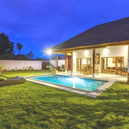 Villa Manava Uluwatu Exterior foto