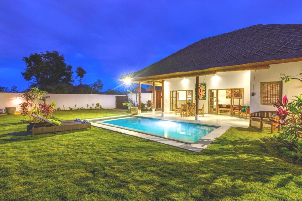 Villa Manava Uluwatu Exterior foto